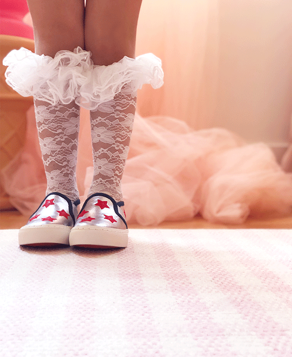 the frilly lace sock